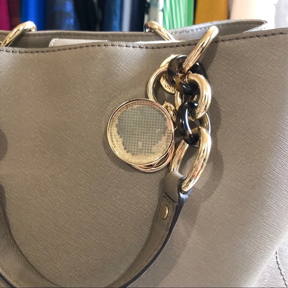 💥Last Chance!💥Michael Kors - Cynthia satchel - Picture 5 of 8